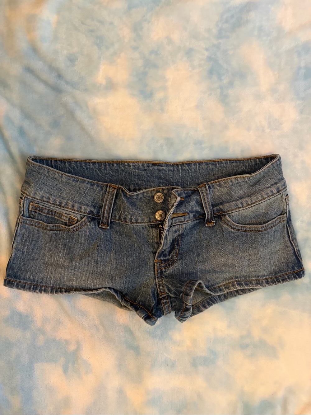 Brandy Melville mini shorts